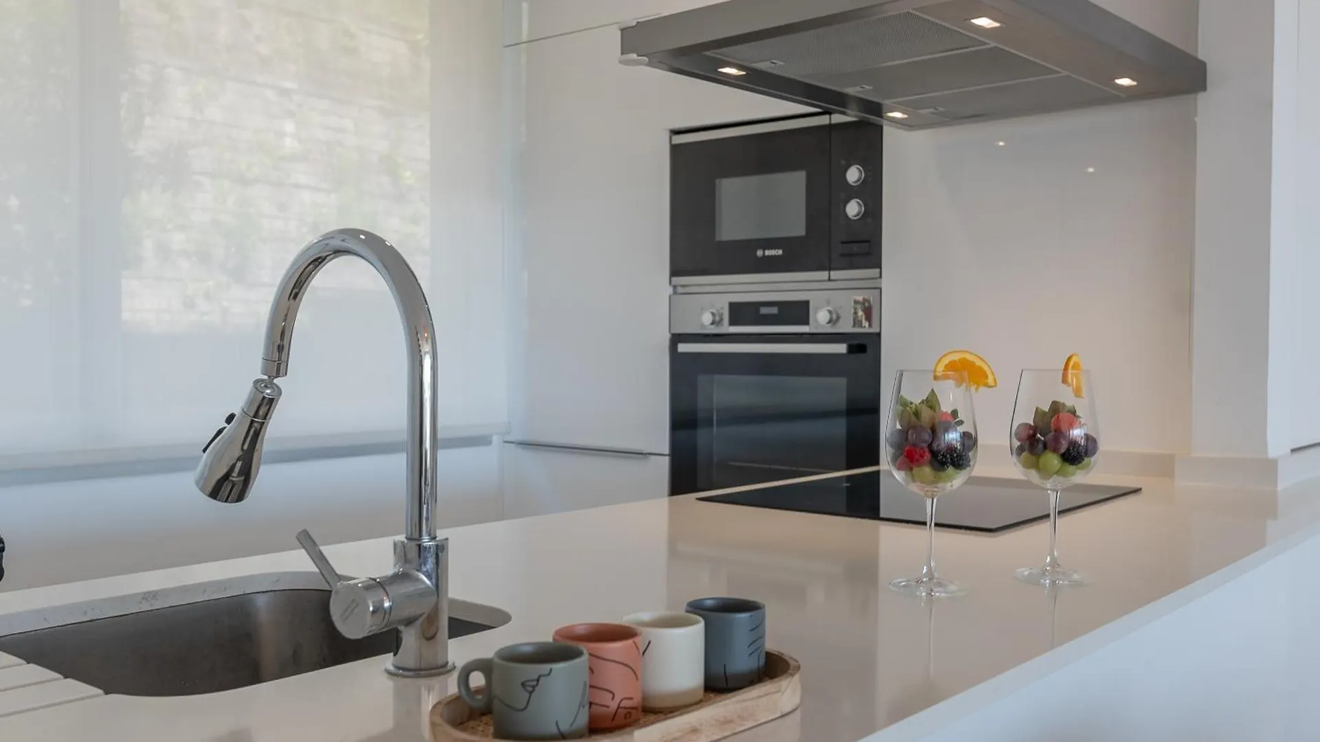 Newly Built Top Modern 3 Bdrm Townhouse With Sea View Estepona