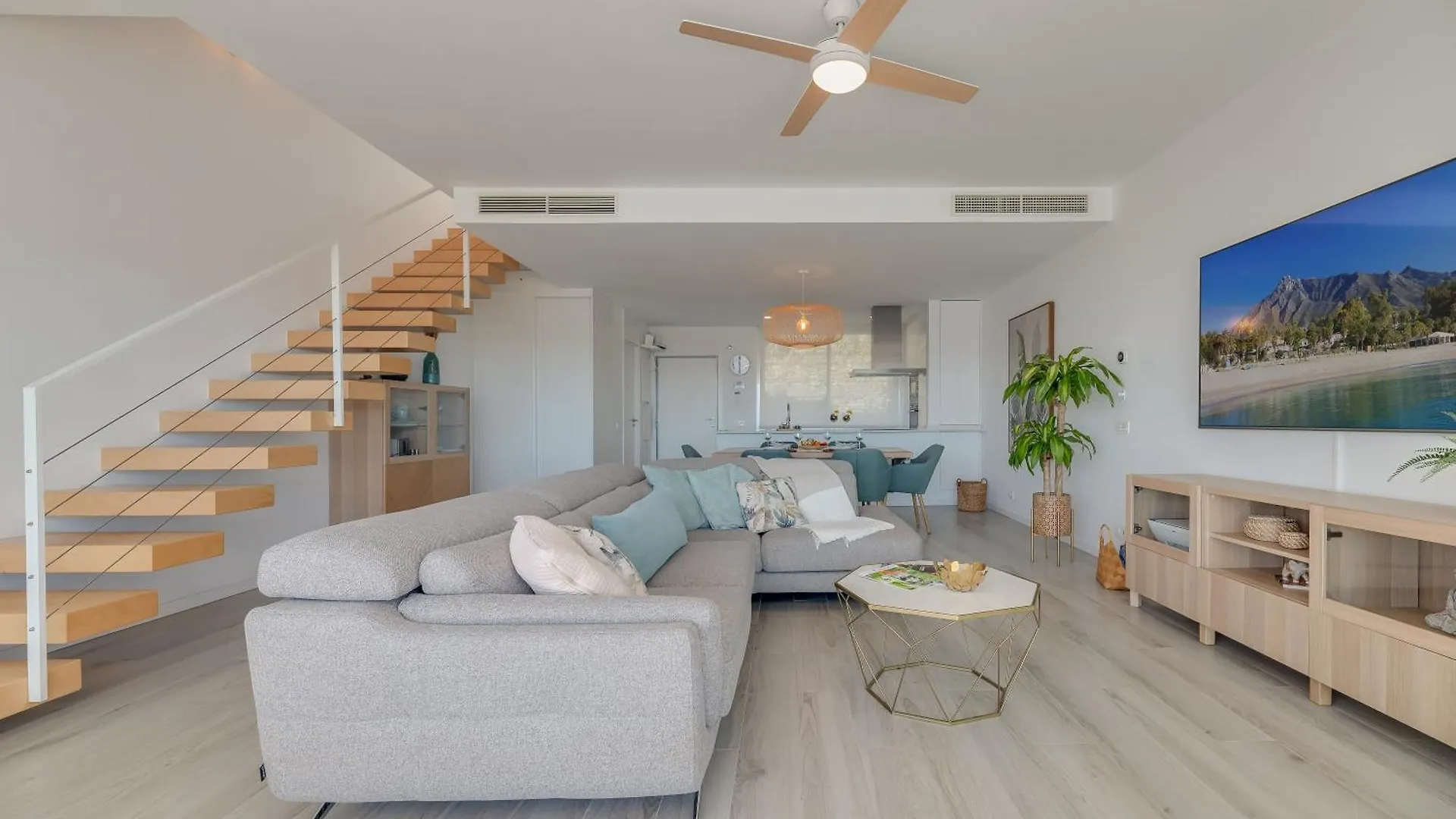 Apartman Newly Built Top Modern 3 Bdrm Townhouse With Sea View Estepona