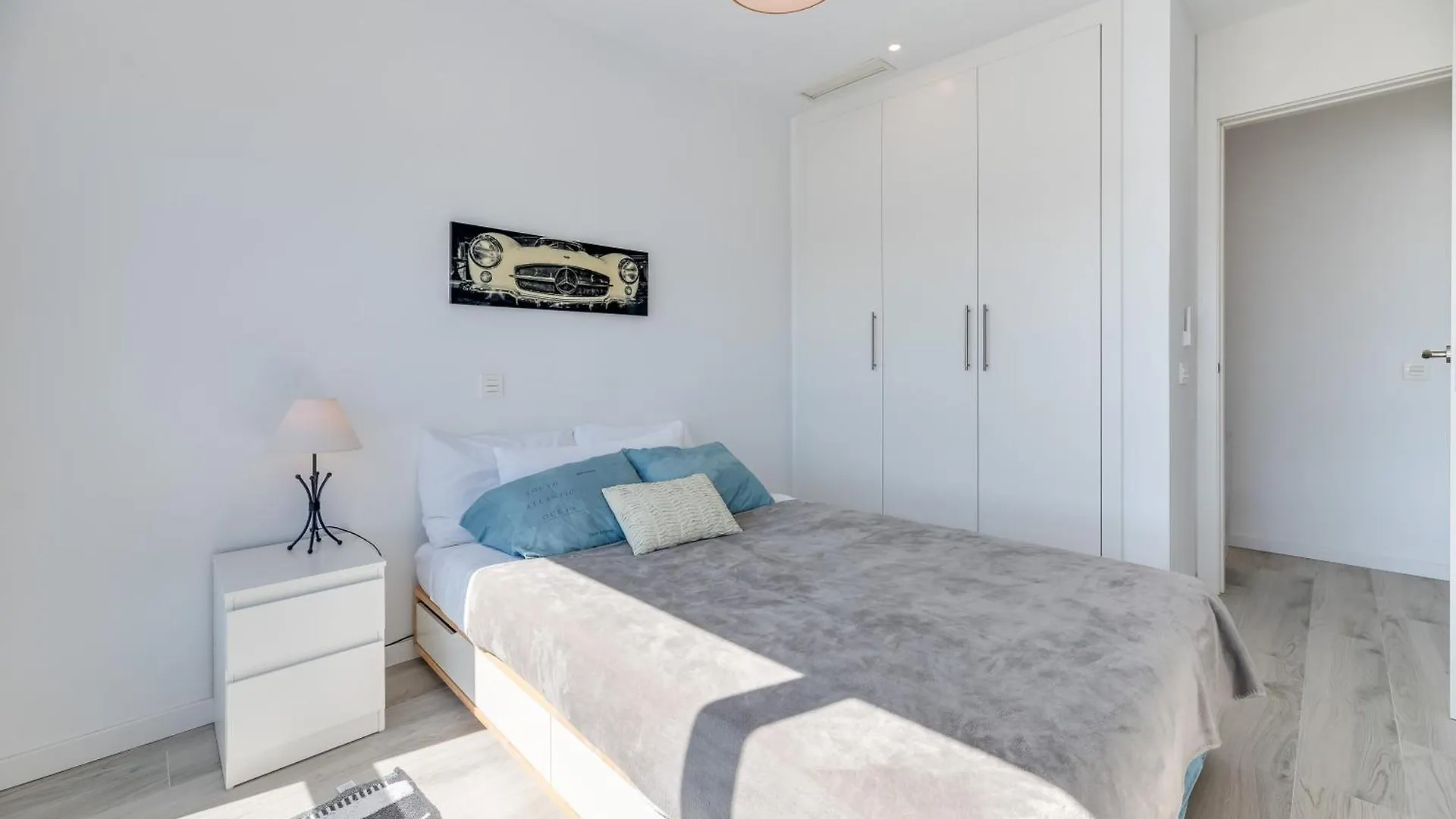 Newly Built Top Modern 3 Bdrm Townhouse With Sea View Estepona Apartman