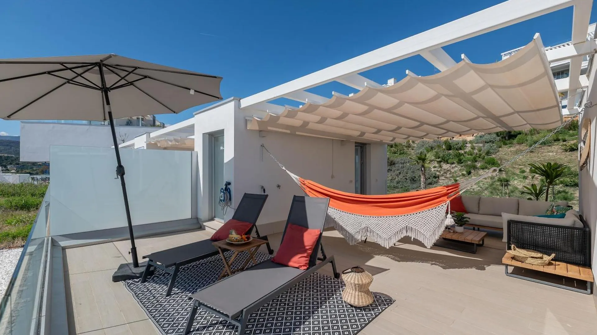Apartman Newly Built Top Modern 3 Bdrm Townhouse With Sea View Estepona