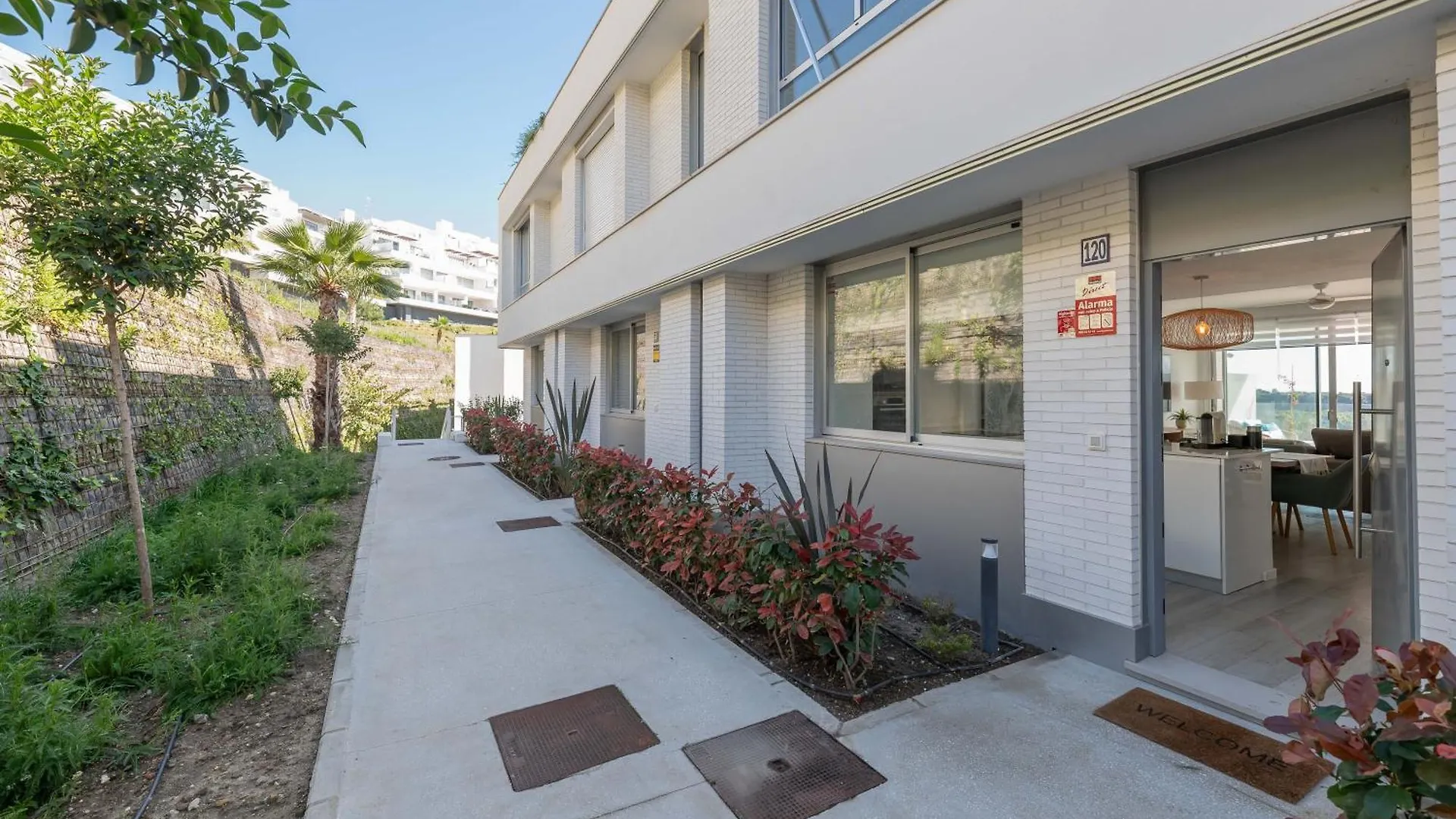 Newly Built Top Modern 3 Bdrm Townhouse With Sea View Estepona 0*,  Spanyolország